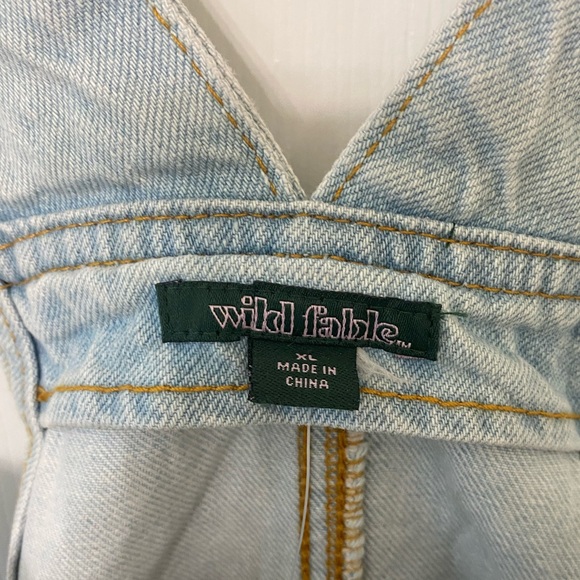 NWT Wild Fable Distressed Denim Overalls Dress Light Wash/Size XL - Picture 4 of 5
